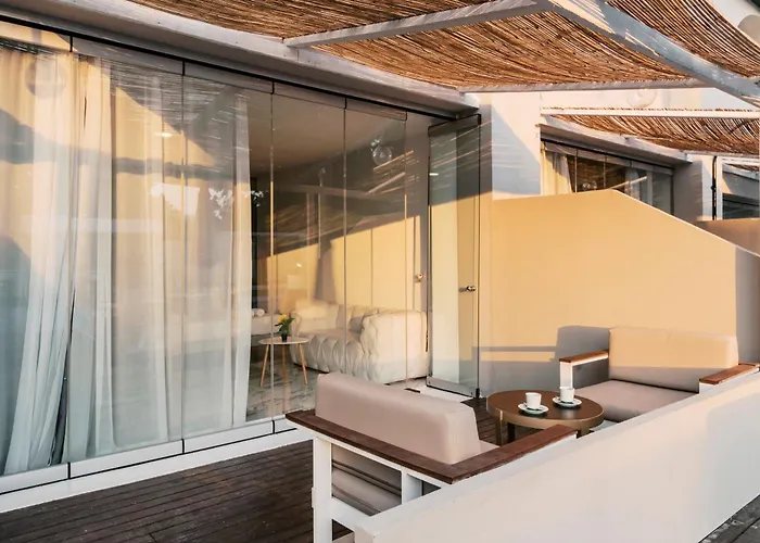 Bamboo - Adults Only 4*