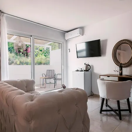 Bamboo - Adults Only