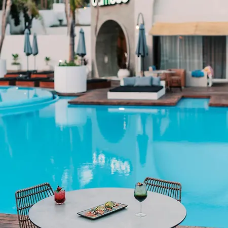 酒店 Bamboo - Adults Only 伊利索斯