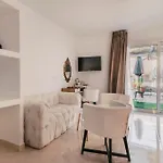 Bamboo - Adults Only 4*