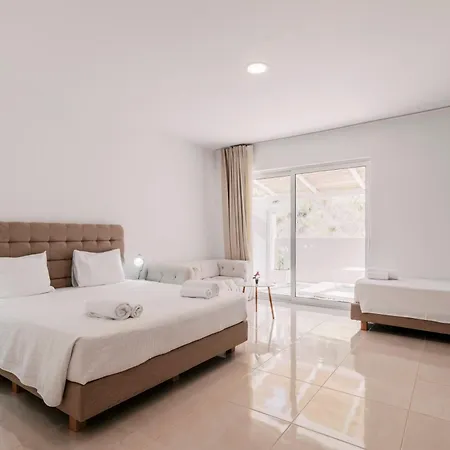 Bamboo Suites Hotel - Adults Only Hotel