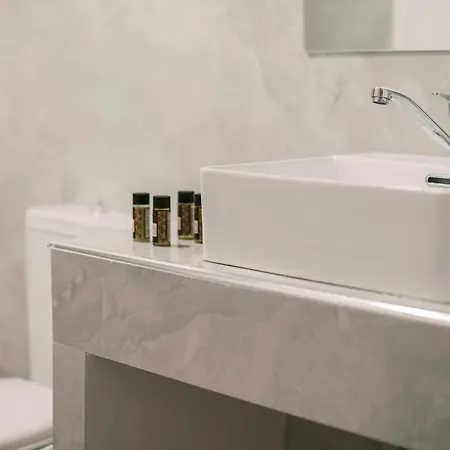 Bamboo Suites Hotel - Adults Only Hotel