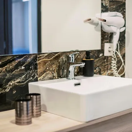 Bamboo - Adults Only ホテル