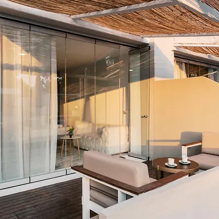 Bamboo Suites Hotel - Adults Only 4*