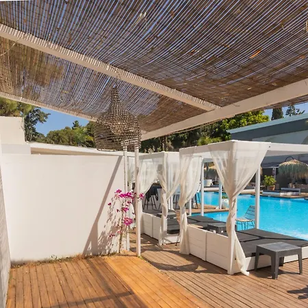 Bamboo Suites Hotel - Adults Only Hotel