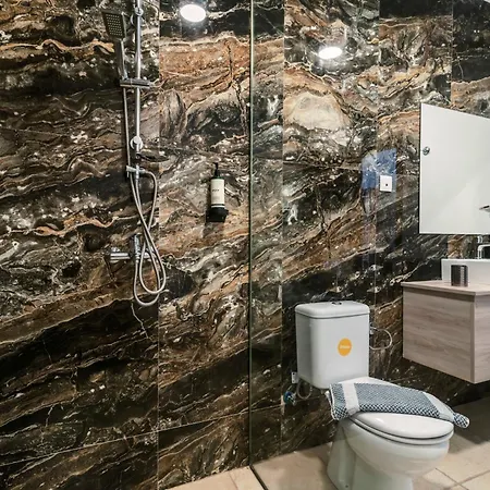 Bamboo - Adults Only Hotell 4*