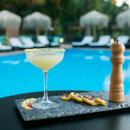 Bamboo - Adults Only 4*