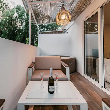 Bamboo - Adults Only 4*