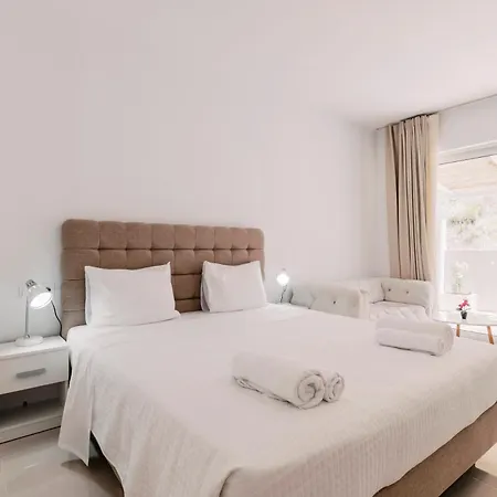 호텔 Bamboo - Adults Only 이알리소스