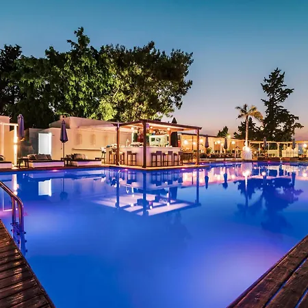 호텔 Bamboo - Adults Only 이알리소스